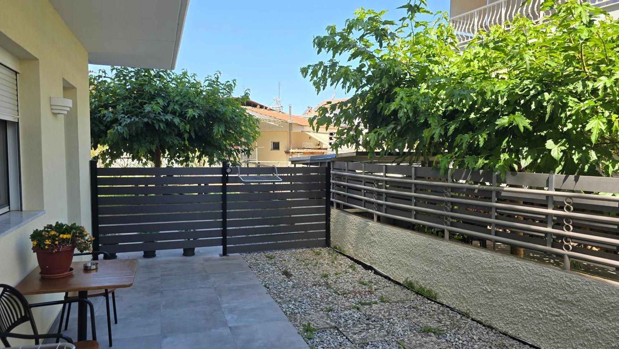 Ferienwohnung Zeta-Garden Oasis & Private Parking By Optimum Link Kateríni Exterior foto